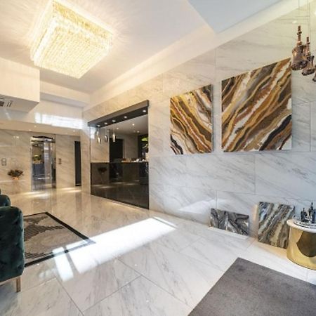 Knox Hotel Чеонан Екстериор снимка
