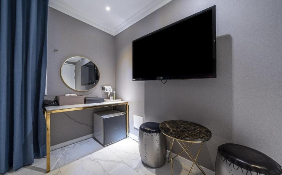 Knox Hotel Чеонан Екстериор снимка